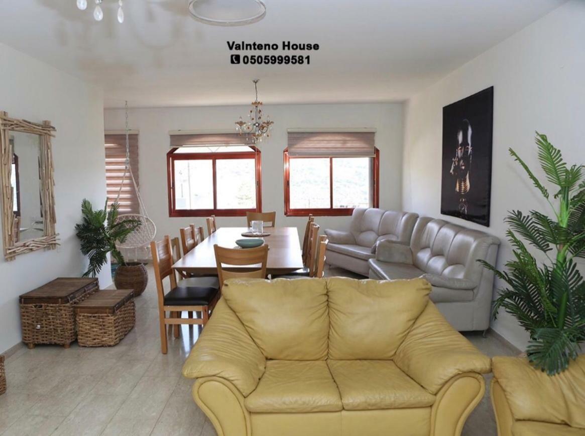 Апартаменты Valentine House Deir Hanna Экстерьер фото